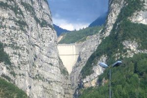 Italy's Dam Disasters: Lessons Learned Disaster Information Hub – Latest Natural Disaster News & Emergency Resources Italy's Dam Disasters: Lessons Learned | Disaster Information Hub – Latest Natural Disaster News & Emergency Resources