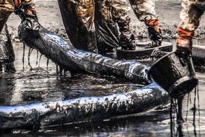 Russian Oil Disaster: Causes, Impacts, and Solutions | Disaster Information Hub – Latest Natural Disaster News & Emergency Resources